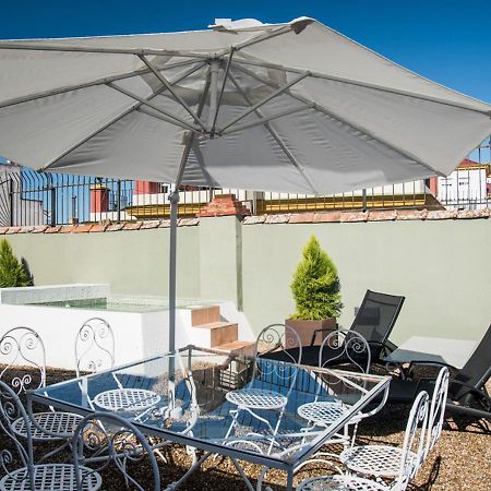 Slow Suites Maestranza Sevilla Exterior foto